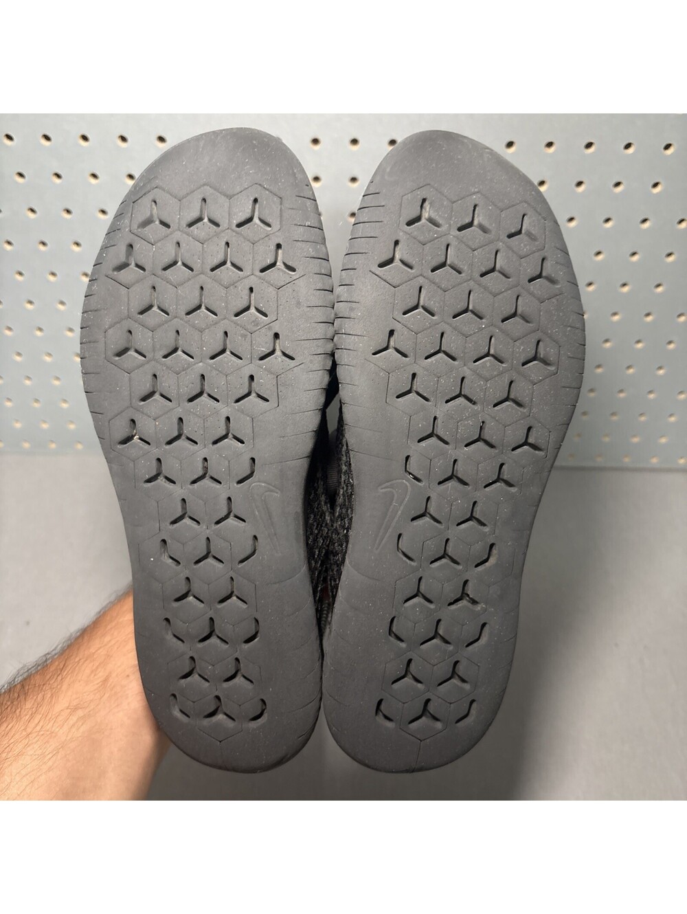 Nike Free RN Flyknit 2018 Shoes Womens 7 Triple Black Anthracite 942839-002 READ - Picture 6 of 15